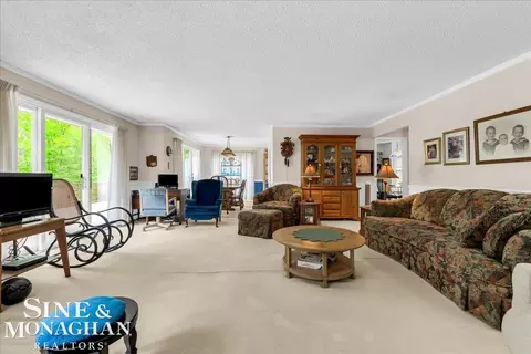Living - 9017 Stone, Algonac, MI 48001 photo 2 of 4