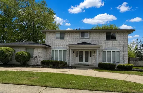 16644 Cederama, Clinton Township, MI 48038