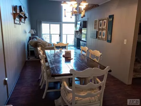 Dining - 2119 Middle Hvn, Gladwin, MI 48624 photo 2 of 2