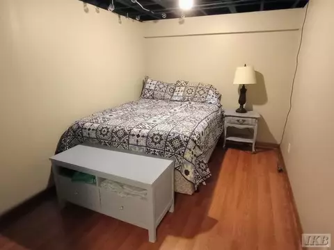 Bedroom - 2119 Middle Hvn, Gladwin, MI 48624 photo 6 of 6