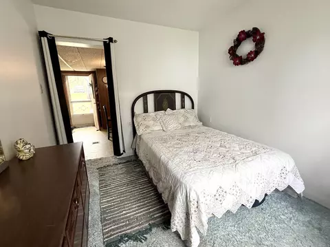 Bedroom - 4175 Cherokee, Gladwin, MI 48624 photo 7 of 13
