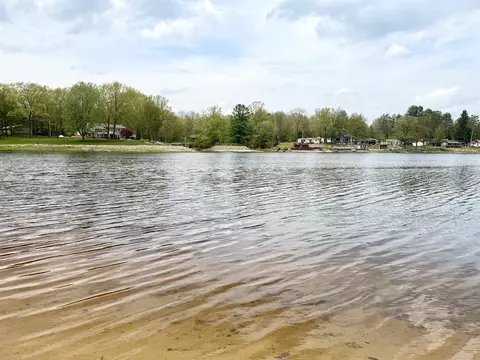 View/Area - 4175 Cherokee, Gladwin, MI 48624 photo 2 of 4