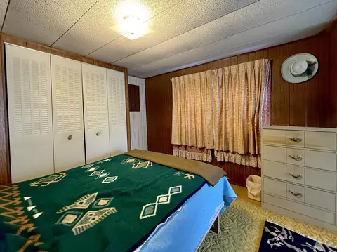 Bedroom - 4175 Cherokee, Gladwin, MI 48624 photo 10 of 13