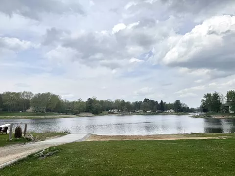 View/Area - 4175 Cherokee, Gladwin, MI 48624 photo 1 of 4