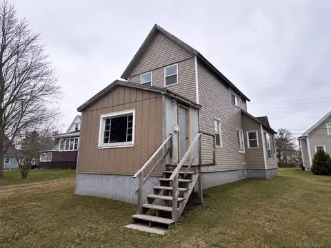 416 S Calumet, Calumet, MI 49913