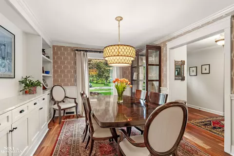 Dining - 764 Pemberton, Grosse Pointe Park, MI 48230 photo 2 of 4