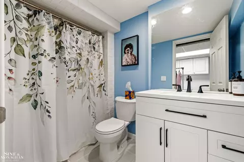 Bath - 764 Pemberton, Grosse Pointe Park, MI 48230 photo 6 of 6