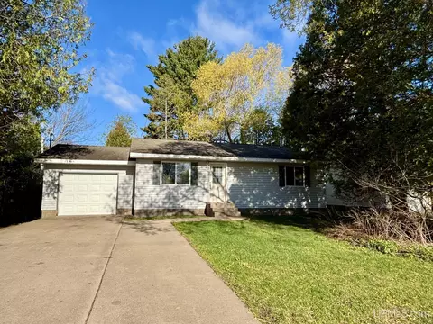 2073 Van Evera, Marquette, MI 49855