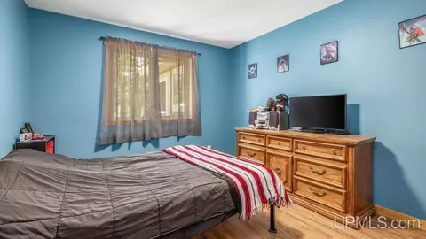 5935 Brampton 275, Gladstone, MI 49837 photo 19