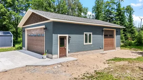 5935 Brampton 275, Gladstone, MI 49837 photo 29