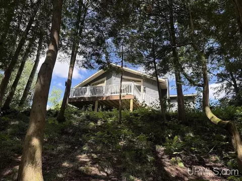 5935 Brampton 275, Gladstone, MI 49837 photo 37