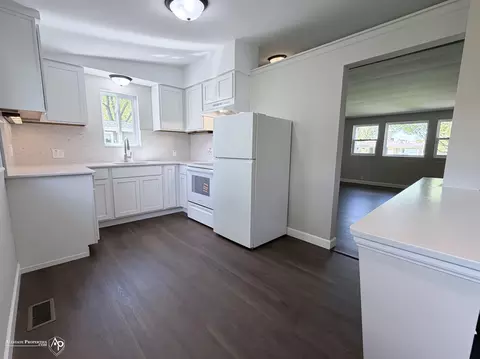 Kitchen - 719 Fitzner, Davison, MI 48423 photo 1 of 1