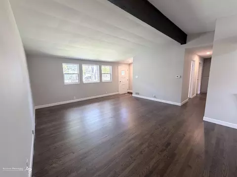 Living - 719 Fitzner, Davison, MI 48423 photo 2 of 2