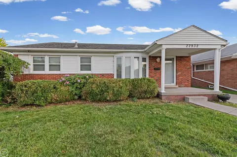 22932 Doremus, Saint Clair Shores, MI 48080