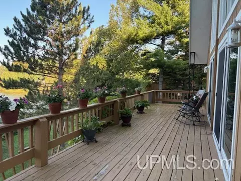 7753 Evergreen, Munising, MI 49862 photo 13