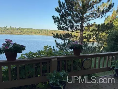 7753 Evergreen, Munising, MI 49862 photo 32