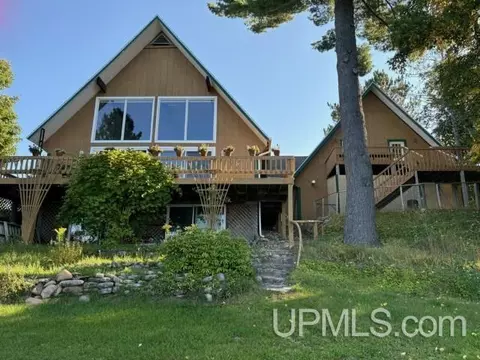 7753 Evergreen, Munising, MI 49862 photo 3