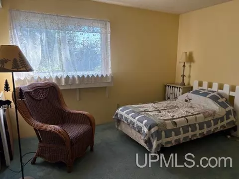 7753 Evergreen, Munising, MI 49862 photo 17