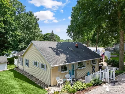 7940 Shaffer, Reading, MI 49274