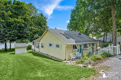 Exterior - 7940 Shaffer, Reading, MI 49274 photo 2 of 23