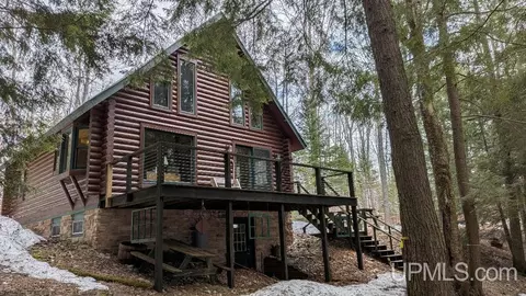 8379 W Twin Lk, Shingleton, MI 49884