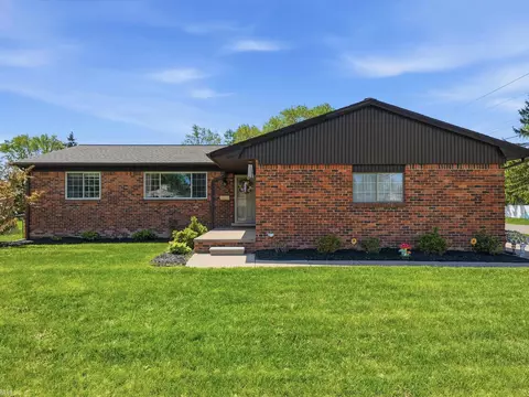 45553 Klingkammer, Utica, MI 48317