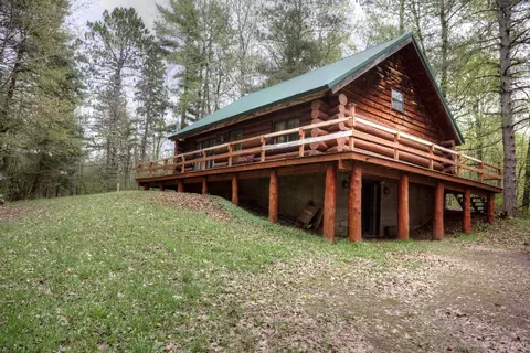 41 Illinois, Montreal, WI 54550