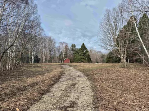 3754 W 20 Acres Quarry, Gulliver, MI 49840