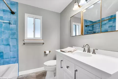 Bath - 17523 Moors, Fraser, MI 48026 photo 1 of 2