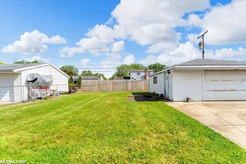 Exterior - 17523 Moors, Fraser, MI 48026 photo 3 of 4