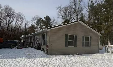 6230 Shellenbarger, Hale, MI 48739