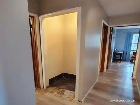 Entry Way - 6230 Shellenbarger, Hale, MI 48739 photo 1 of 3