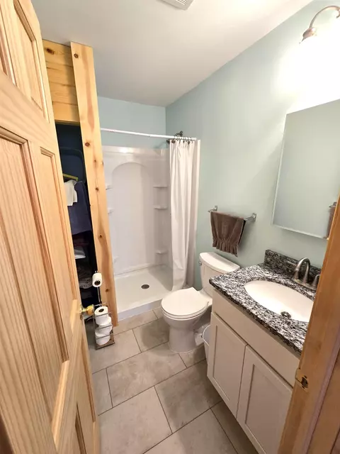 Bath - 5073 Ruby, Gladwin, MI 48624 photo 2 of 3