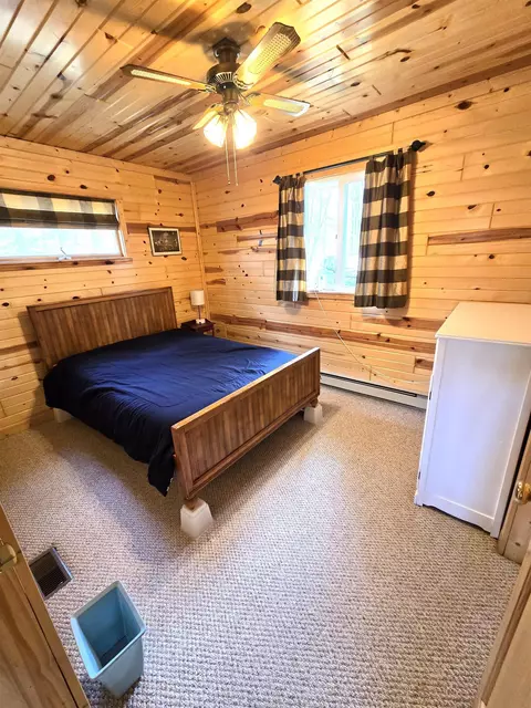 Bedroom - 5073 Ruby, Gladwin, MI 48624 photo 2 of 5