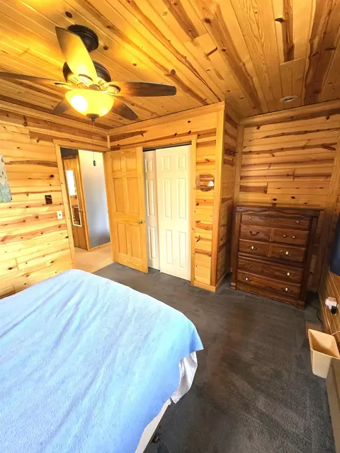 Bedroom - 5073 Ruby, Gladwin, MI 48624 photo 3 of 5