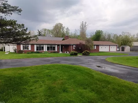 4761 Lapeer, Kimball, MI 48074