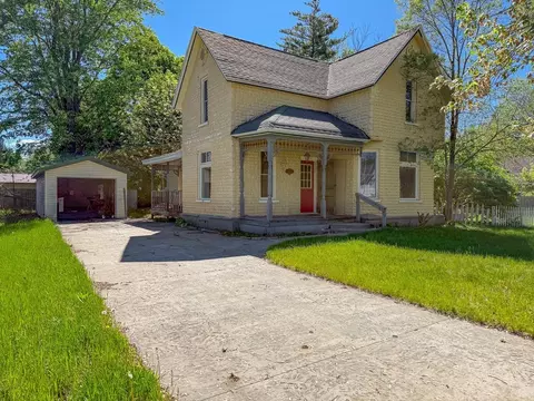 207 W Washington, Coleman, MI 48618