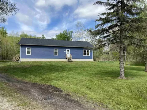 3929 Sheridan, Emmett, MI 48022