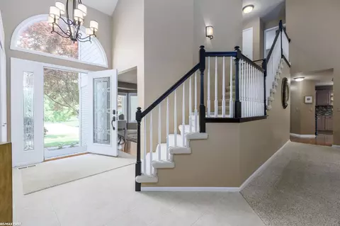 51205 Christine, Shelby Township, MI 48316