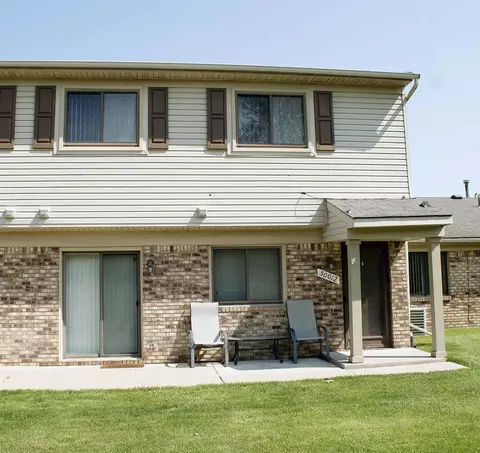 50012 S Angelo, New Baltimore, MI 48047
