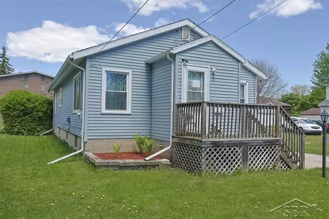 807 N Woodbridge, Saginaw, MI 48602