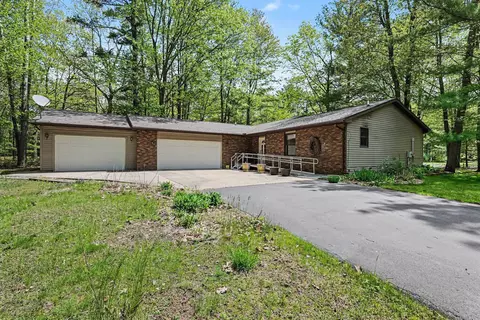 3377 Fairway, Standish, MI 48658