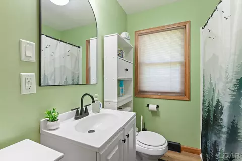 Bath - 14311 Hudson, Hudson, MI 49247 photo 1 of 2