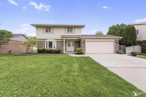 30732 S Gibraltar, Rockwood, MI 48173