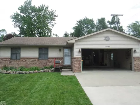 68340 S S Frst, Richmond, MI 48062