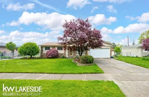 11240 Village, Sterling Heights, MI 48312