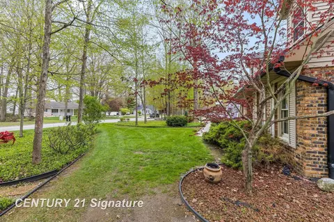 Exterior - 3575 E Marcus, Saginaw, MI 48603 photo 13 of 14