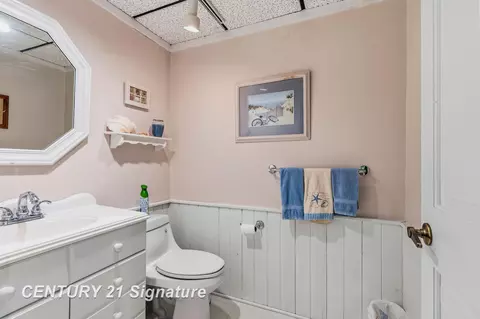 Bath - 3575 E Marcus, Saginaw, MI 48603 photo 6 of 6