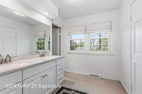 Bath - 3575 E Marcus, Saginaw, MI 48603 photo 3 of 6