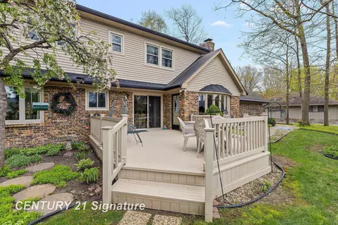 Exterior - 3575 E Marcus, Saginaw, MI 48603 photo 3 of 14